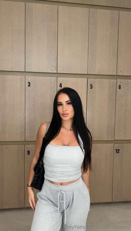 All I need is your kiss, baby 🥰