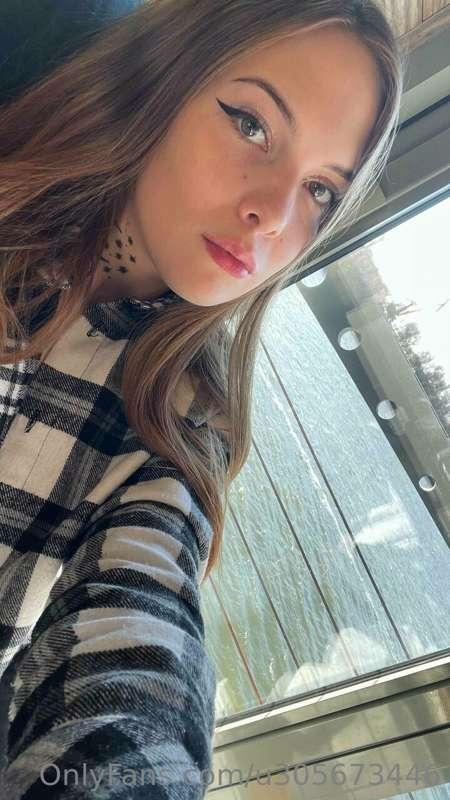 I'm in a good mood today😊, and you have a chance to get a "b..