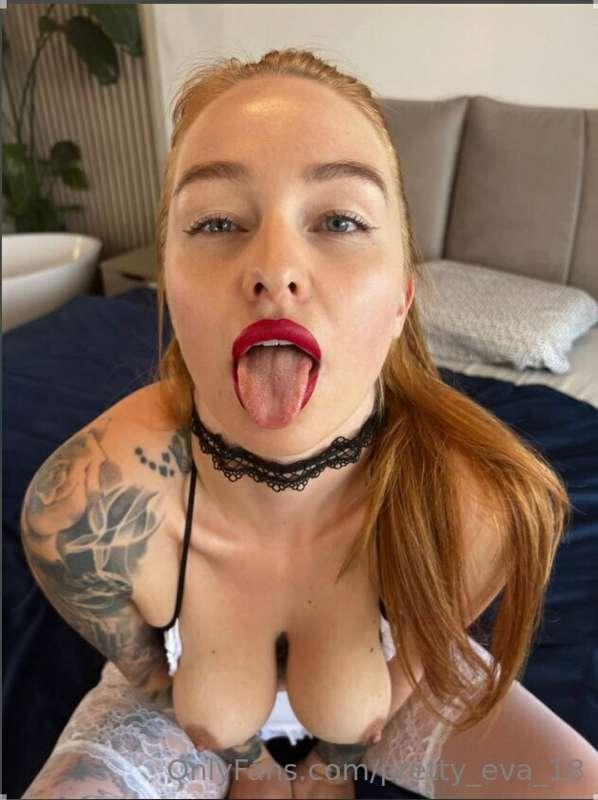 @redheadragonmodel
Totally ready for your load💦
@redheadrago..