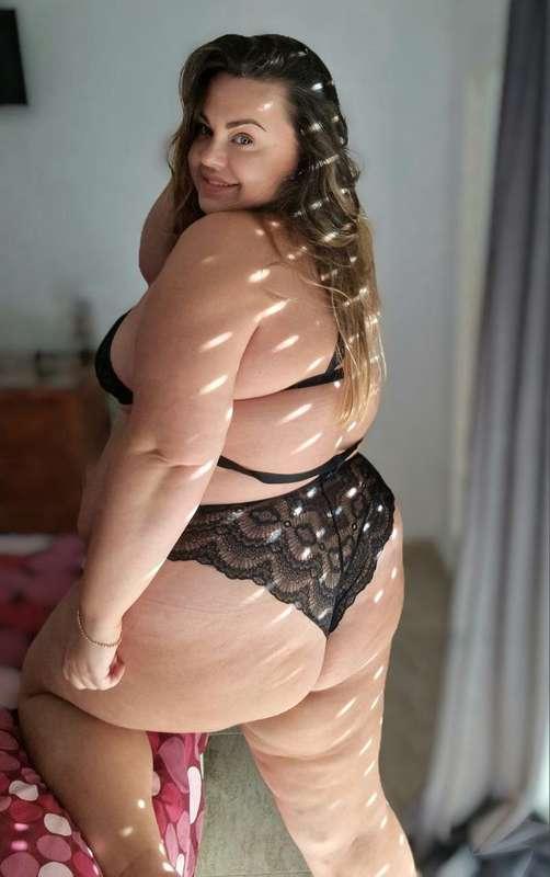 Caught you looking on my big ass