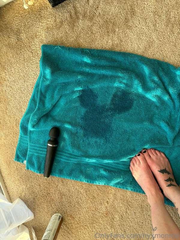 I just squirted and it was shaped like Mickey Mouse, thanks ..