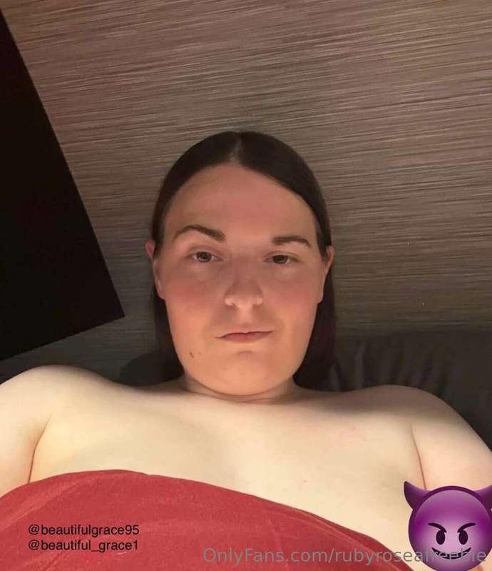 💦 Hearts are red, Only Fans is blue.Cum subscribe to see Gra..