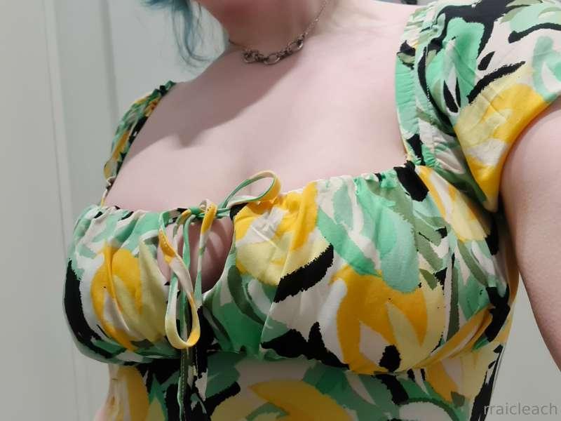 sundress shopping 🍋