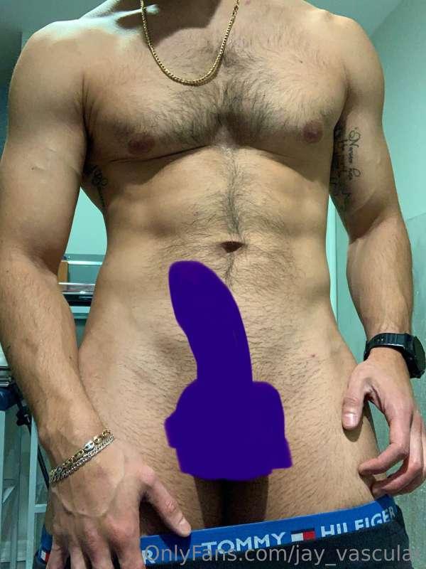 I was soo hard here that my dick was literally standing up. ..