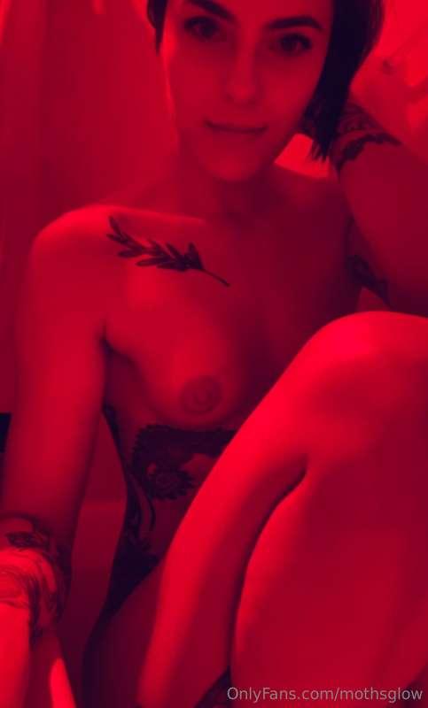 I’ve been getting distracted from “making sexy content” all ..