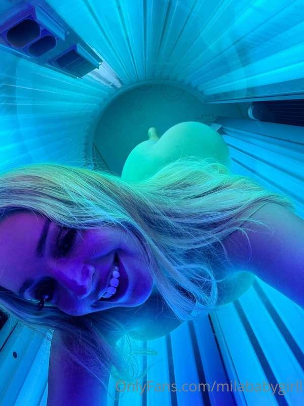 Tanning days✨