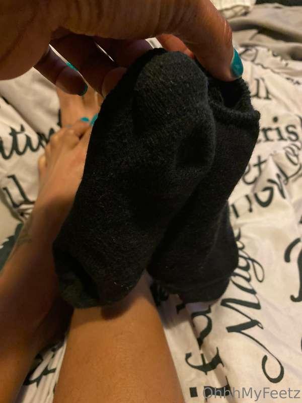 Who want my wet socks??? 🧦

My feet got wet today from the r..