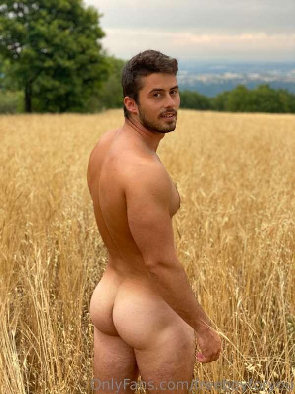 Can you rate this bubble 🍑 ?