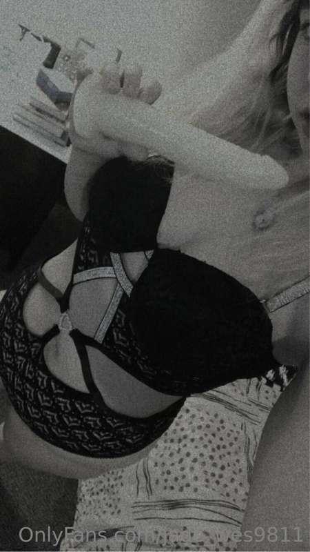 Should I play with my new toy tonight?;)😈