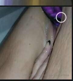 🚨🚨🚨FLASH SALE 🚨🚨🚨

$7 to see me get caught in the shower fuc..