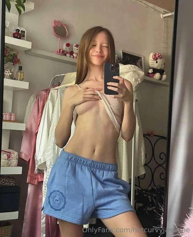 🔥FREE FOR A LIMITED TIME🔥 cutie @angel_jessie.j 😍 skipping c..