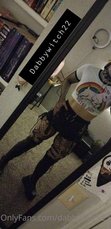 dabbywitch22 image #0