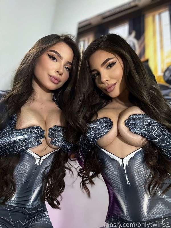 onlytwins3 image #1