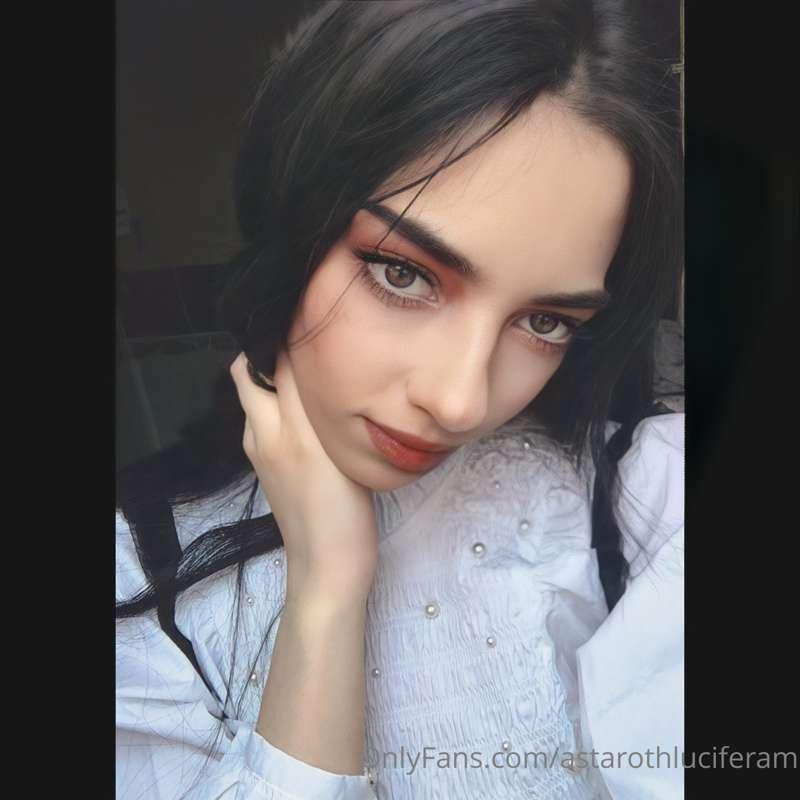 Hello baby 🖤🖤🌹