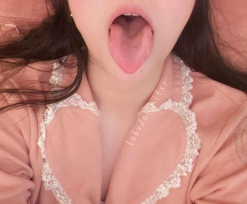 i need cum! 