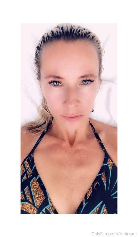 💋💋💋