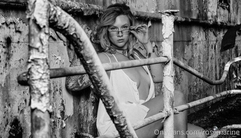 ❤️❤️❤️ 

Jenna lee photography 
Model Rose