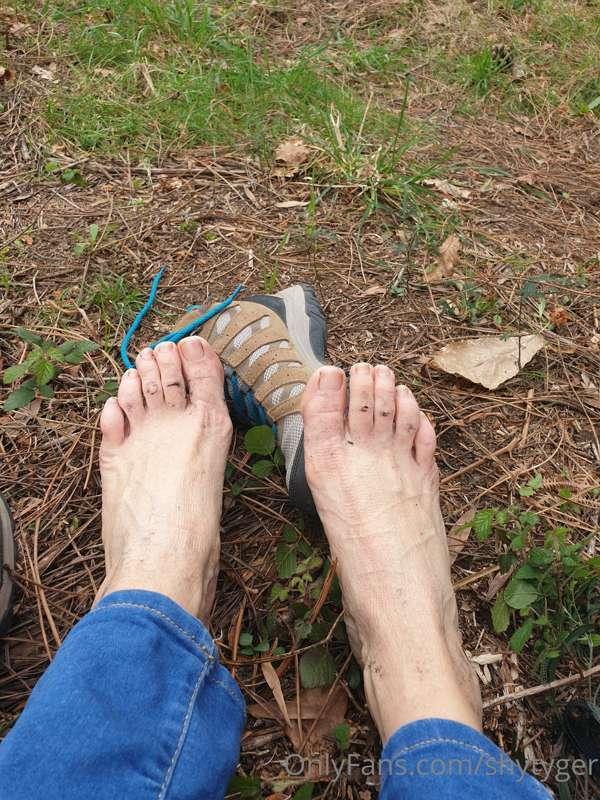 A treat (maybe) for my feet people... after 2 days of trekki..