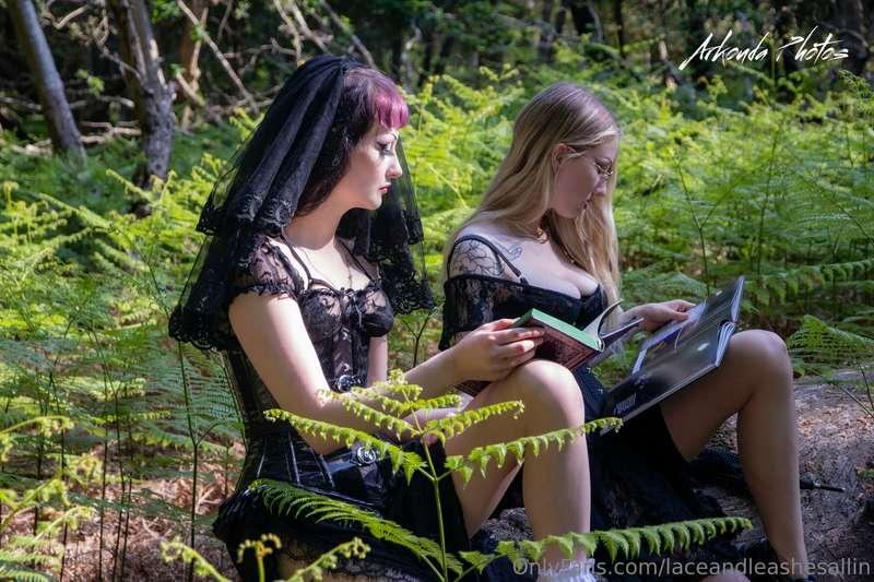 laceandleashesallin image #14