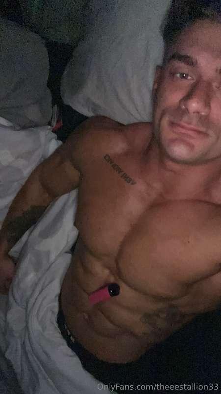 Me without the beard. Throwback to two years ago. 