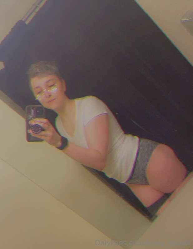 I'm going to focus on a lot more fun/casual nudes the next f..