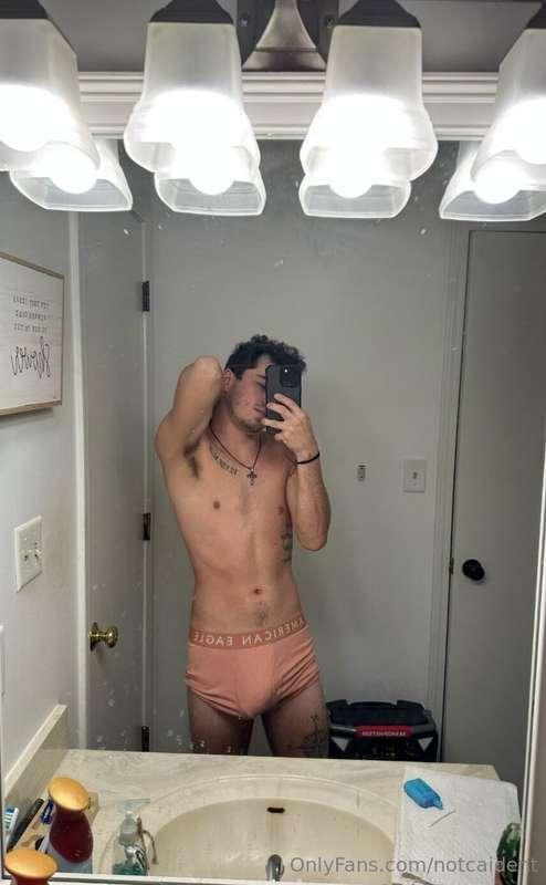 Check out my bro @dylof , he is hot and post all kinds of cr..