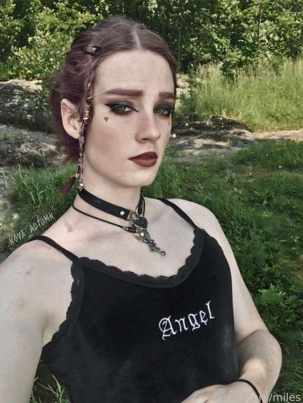 You want too bend me over and fuck me while I look like this I know.. is it confusing that I have a cock.. 🤭

#fyp #trans #transgirl #femboy #gothgirl #goth