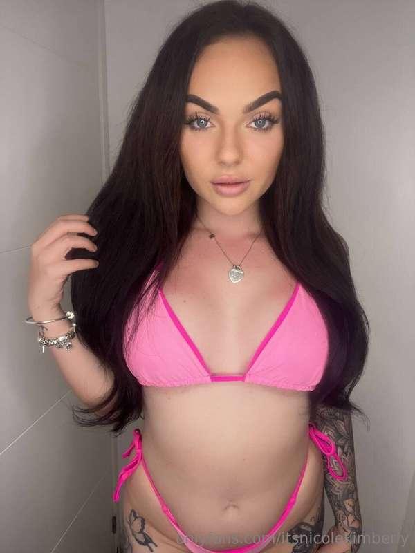 wish u were here to grab my titties 😛