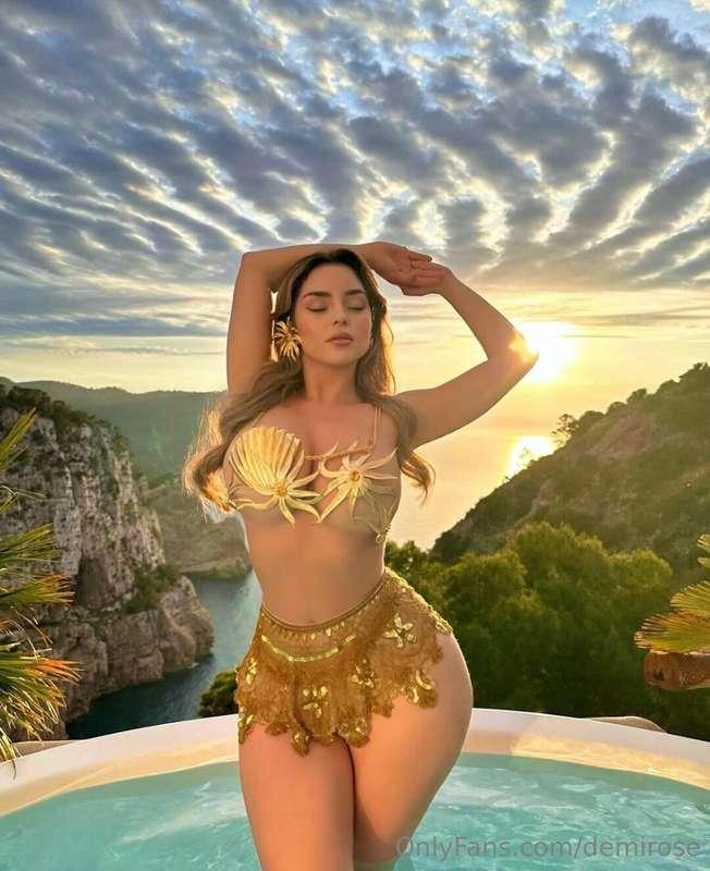 🌅