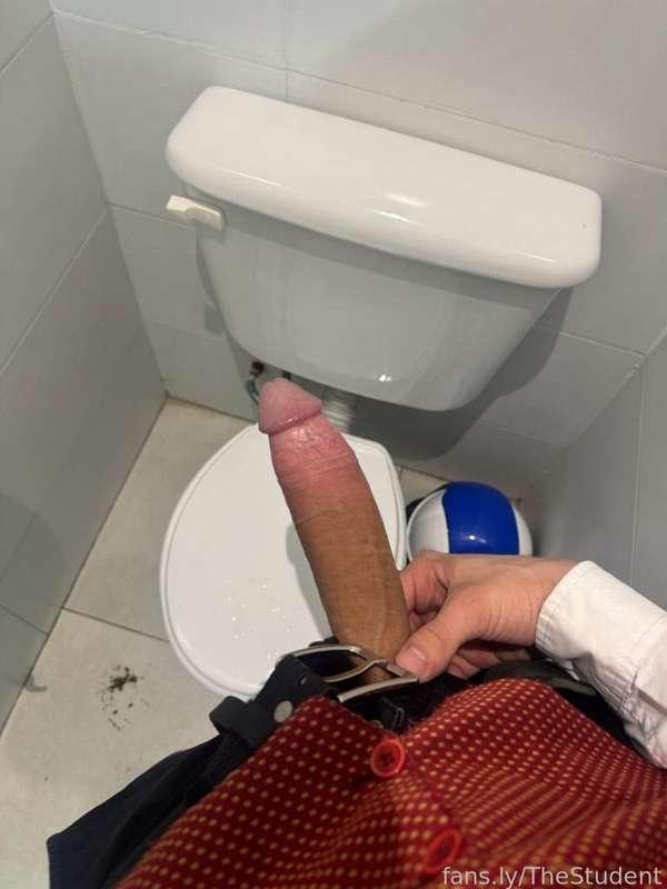 Suck my 9 inches please 
