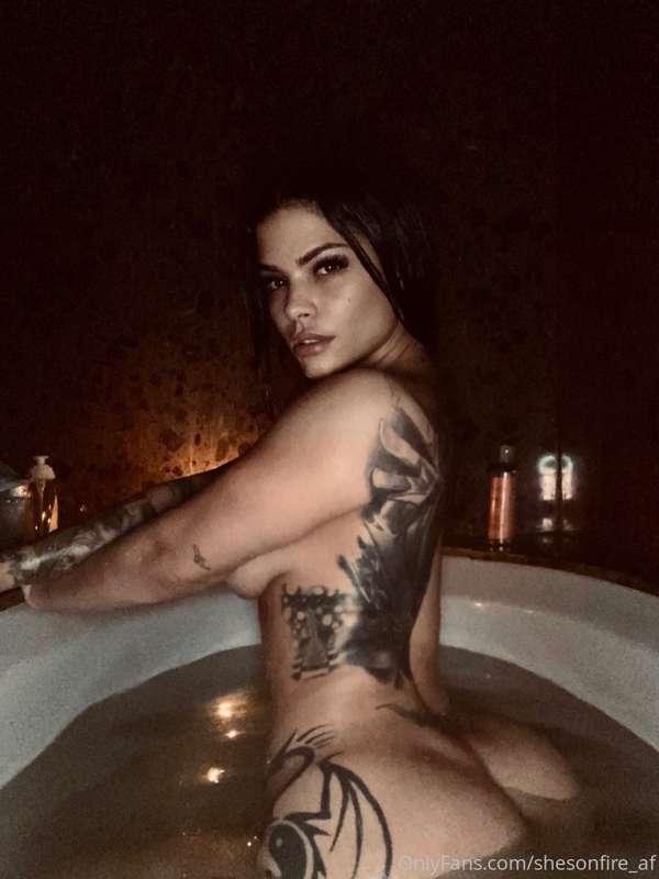 🍑🍑