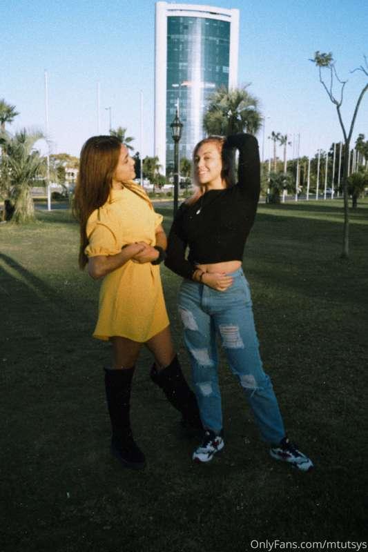 we love to play, behave well and badly 😏🤫