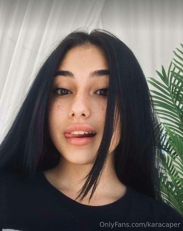 Free subscription 0$ 💚@bellacakexx she is looking for a big ..