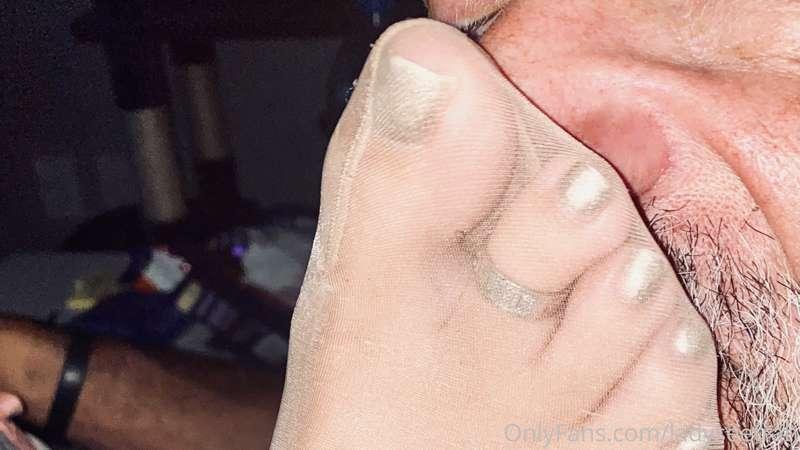 And to shut him up she stuck her nylon foot on his face. It ..