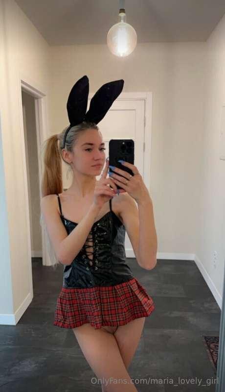 This hot thing @marybrown01 🔥 is waiting for you ❤️ She has ..