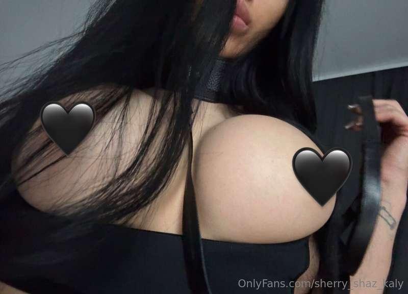 Don’t be shy ! Dm me ! Let’s chat 😘  Or let’s have fun 👇🏻 Vi..