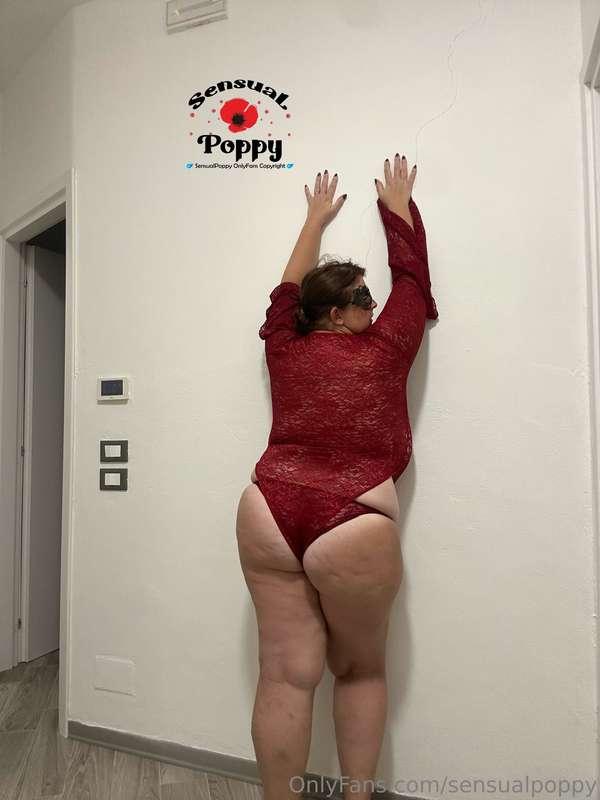 sensualpoppy image #1