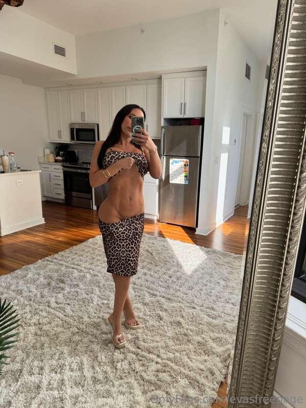 Morning 🌞 it’s a good day to join my VIP 🥵