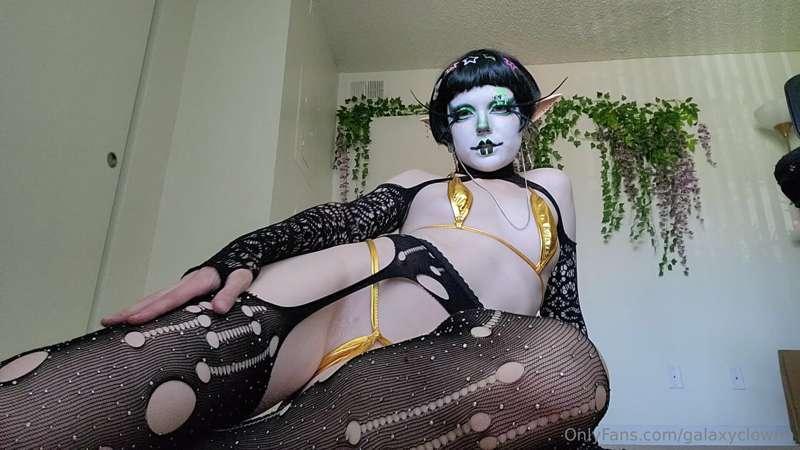 New video coming out this week! Are you ready for me to prob..