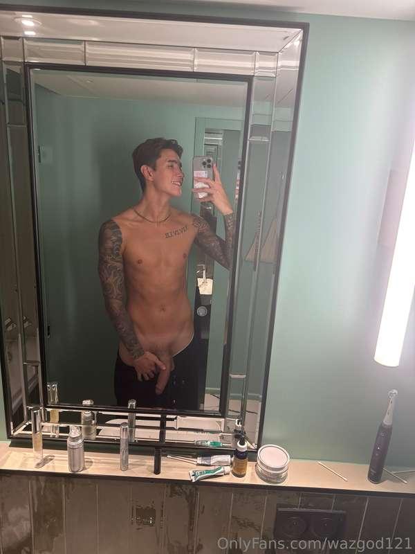 He’s awake 😈