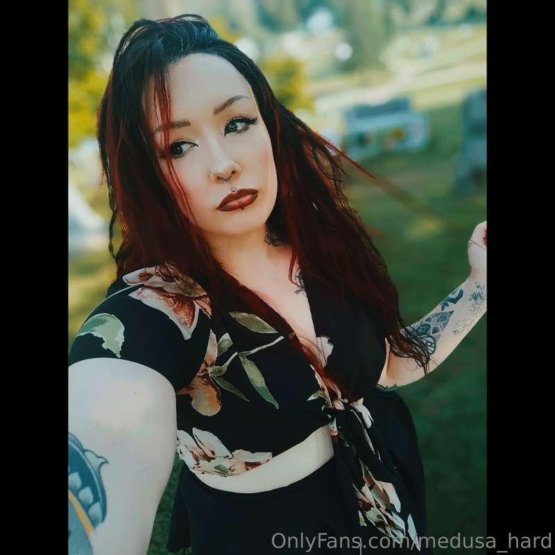 Like this if you'd fuck me 😉  I wanna see something. . . .