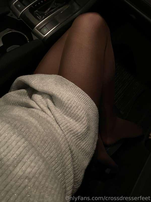 crossdresserfeet image #1