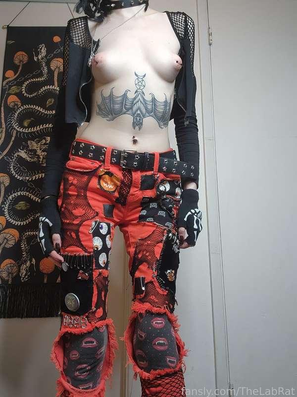 thelabrat image #1