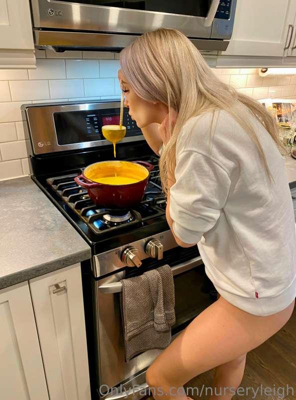 Join me for dinner ❤️ What is your go to dessert?