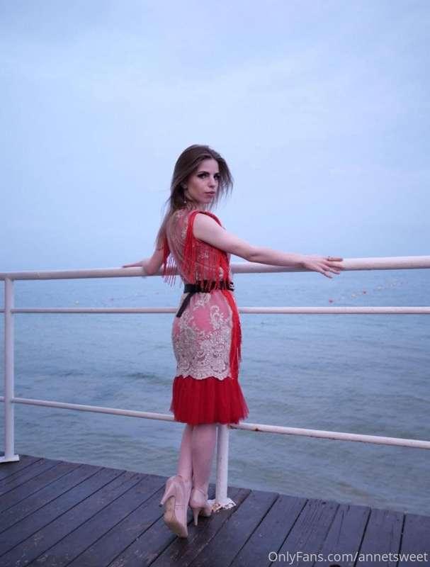 I could turn you on with one of my hot photos. I will make y..