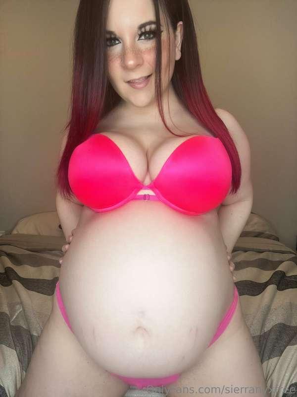 Check out over 800 naughty pics and videos on my vip page wh..