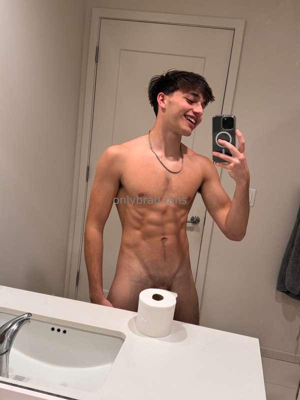I'm getting hard and haven't seen your dm yet
