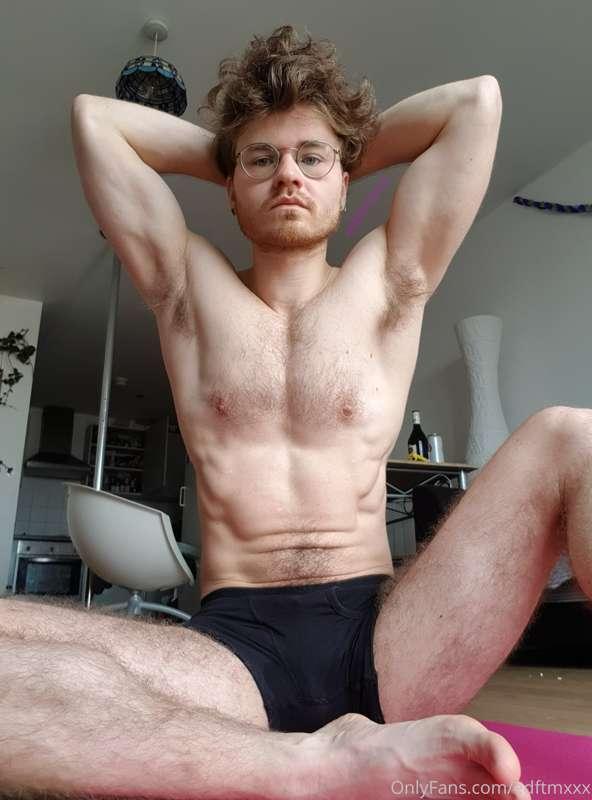Who wants to be my first fuck of the year? 😉