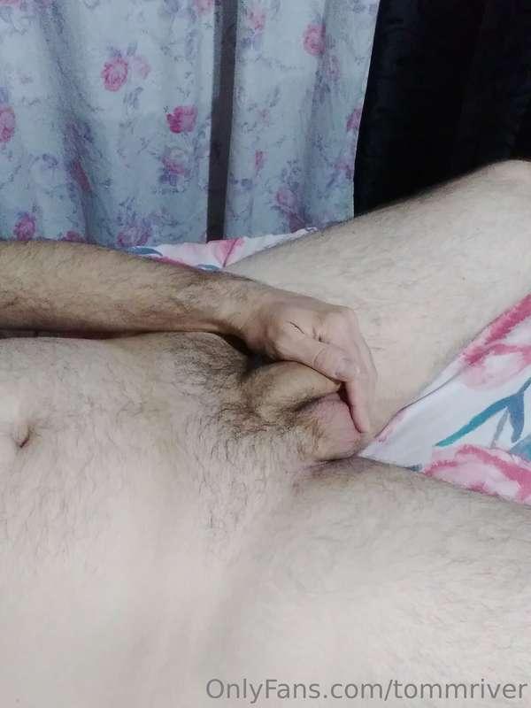 keep me company???? and you take my hand out with your mouth..