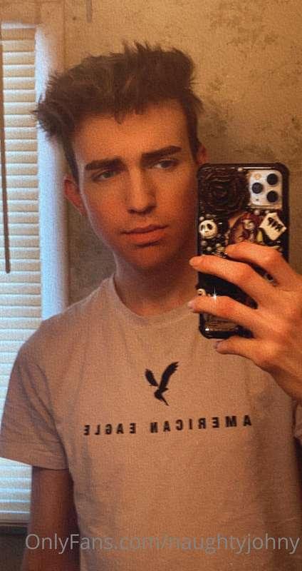 Hey babes! I got my wisdom teeth out a few days ago and I’ve..